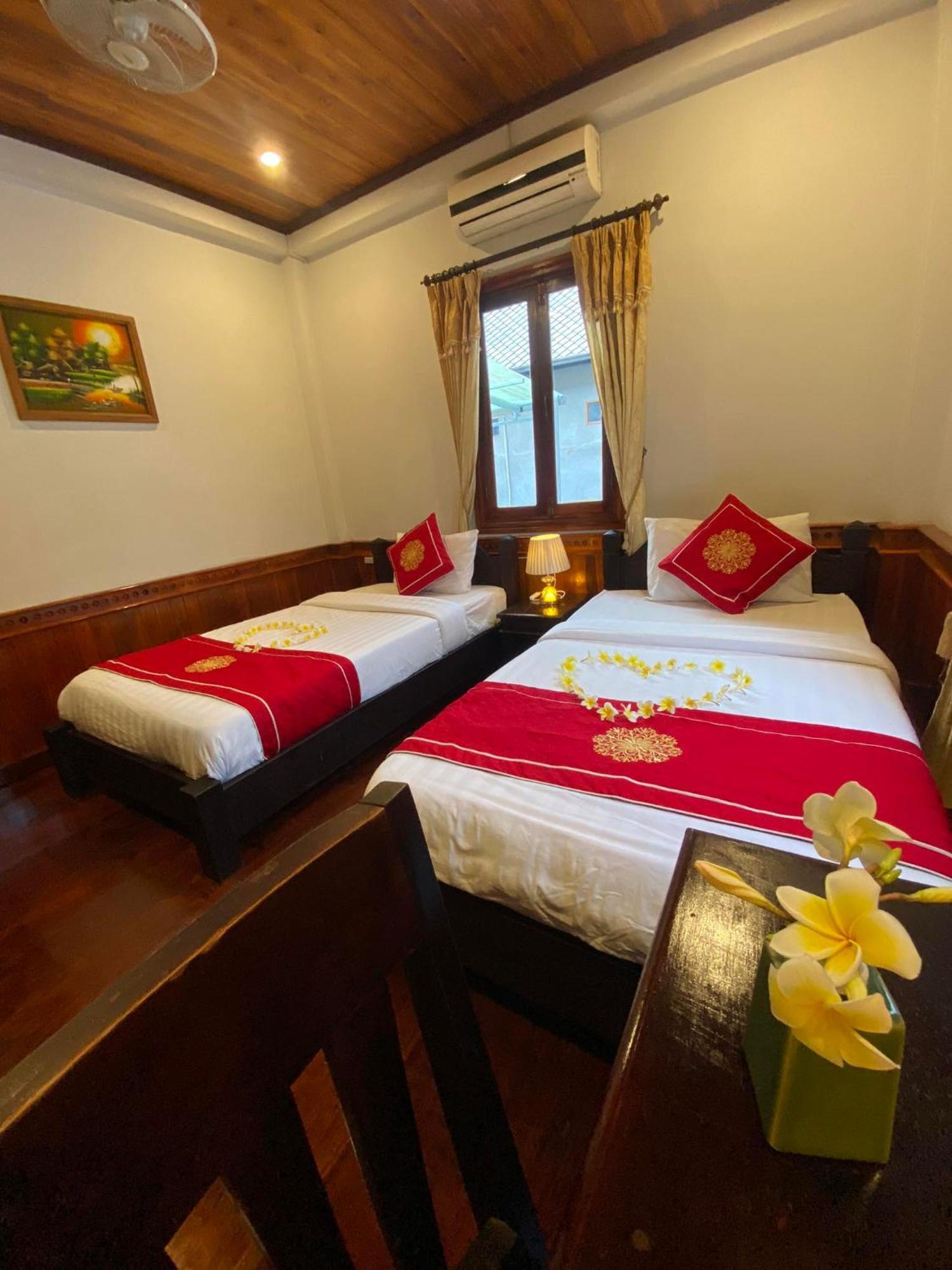 Golden Lotus Boutique Hotel Luang Prabang Exterior photo